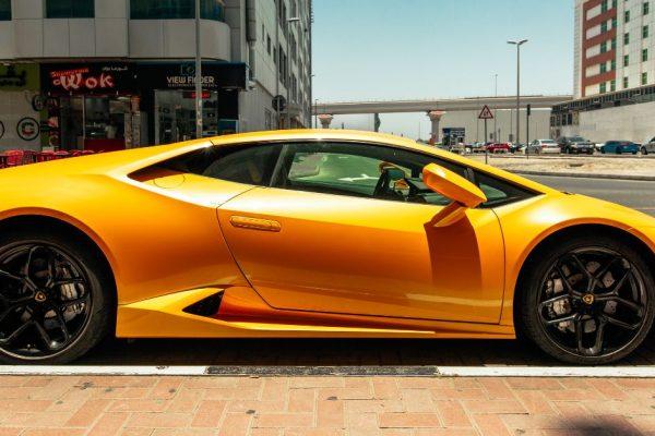 Do Lamborghinis have Back Seats?