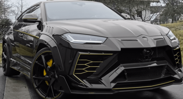 2021 Lamborghini Urus: Where Performance Meets Practicality